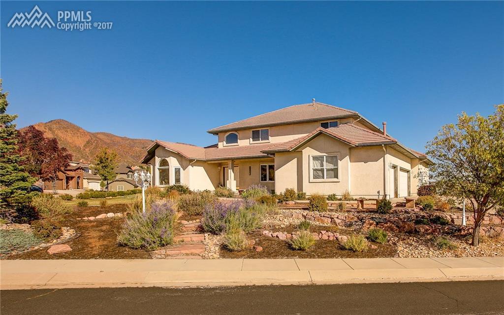 5595 Darien Way - Photo 1