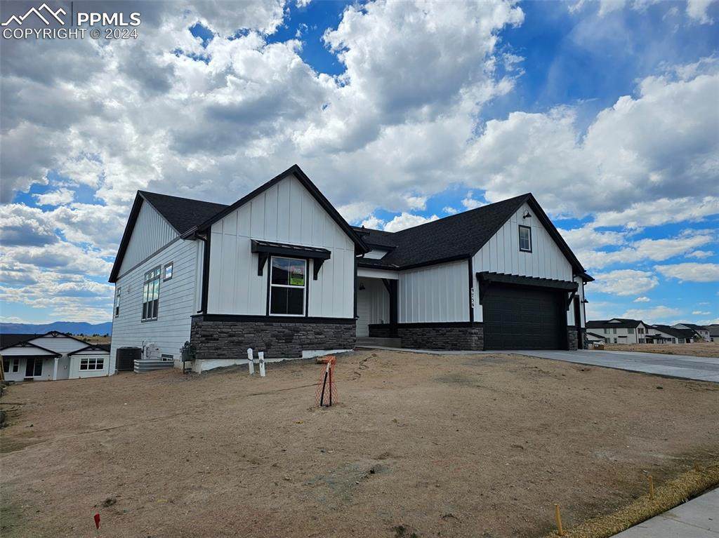 9756 Owl Perch Loop - Photo 1