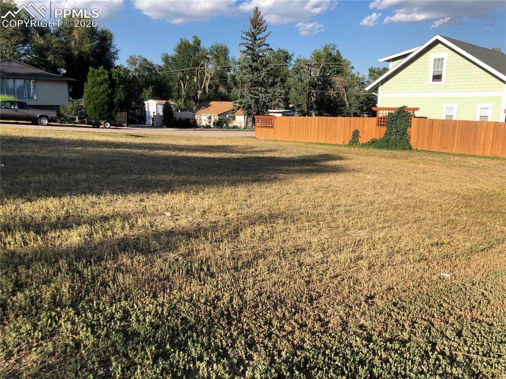 637 Washington Street - Photo 1