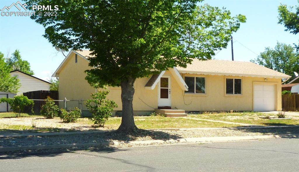909 Potter Drive - Photo 1