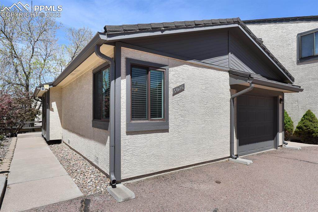 5026 Barnes Road - Photo 1