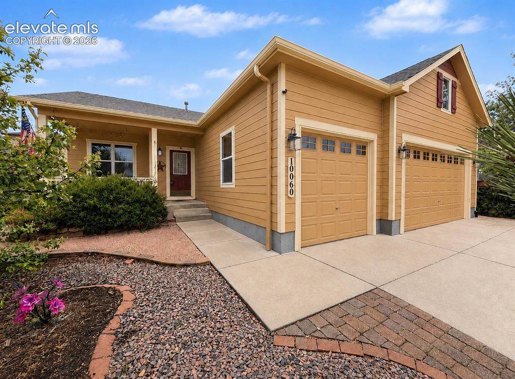10060 Everglades Drive - Photo 1
