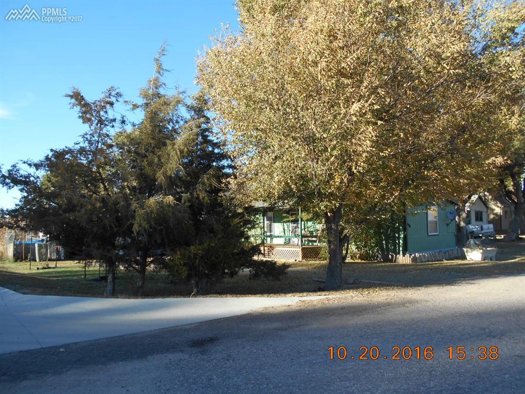 104 Rock Island Avenue - Photo 1