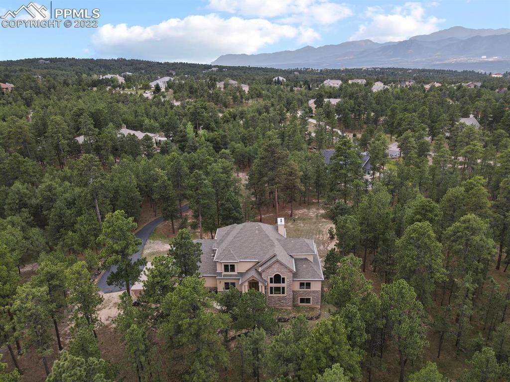 1220 Scarsbrook Court - Photo 1