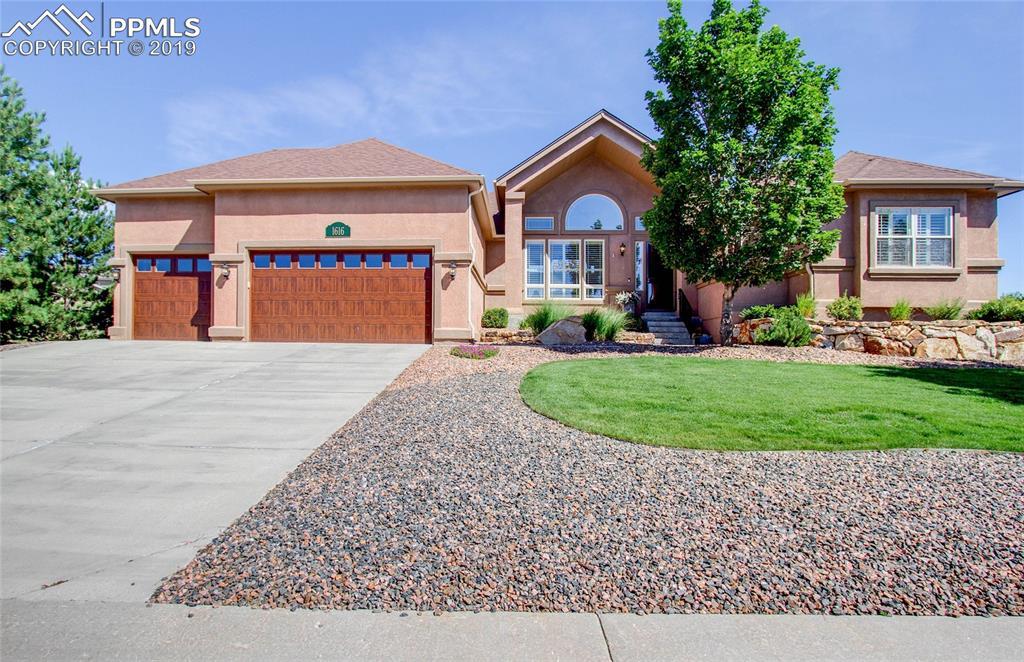 1616 Oakmont Drive - Photo 1