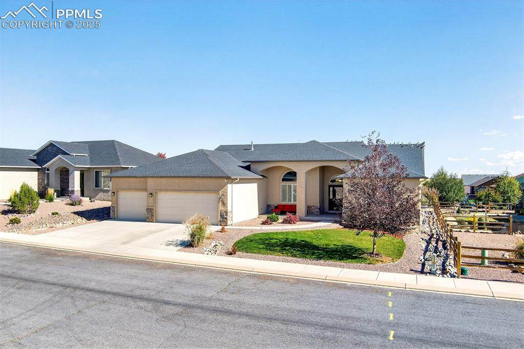 3542 Saddle Drive - Photo 1
