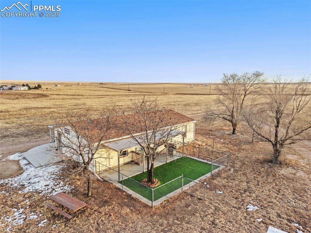 20480 Drennan Road - Photo 1