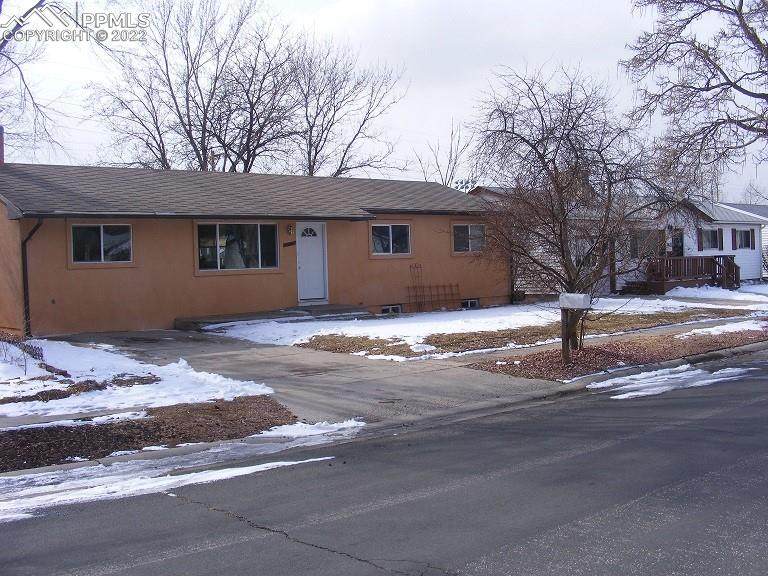 1613 Newcastle Street - Photo 1