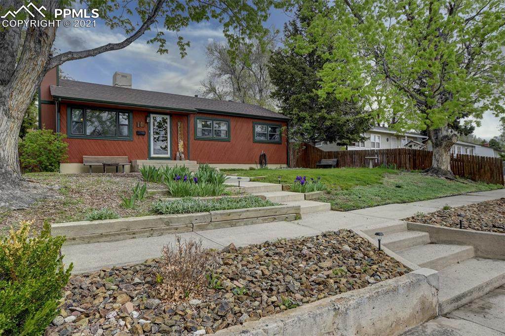 1322 Bates Drive - Photo 1