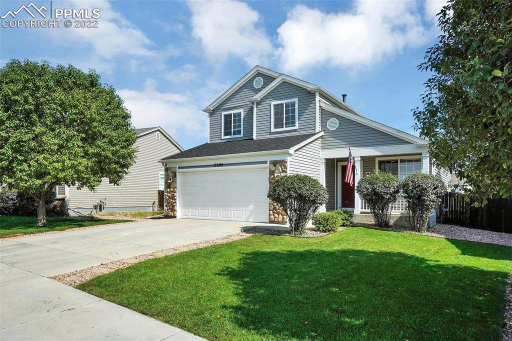 7392 Glenburn Drive - Photo 1