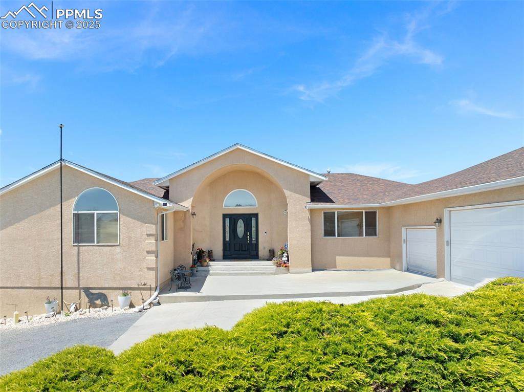 745 Greenway Avenue - Photo 1
