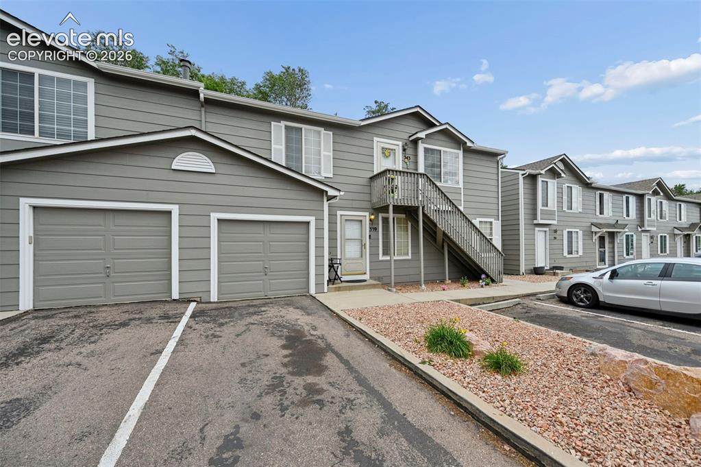 339 Ellers Grove - Photo 1