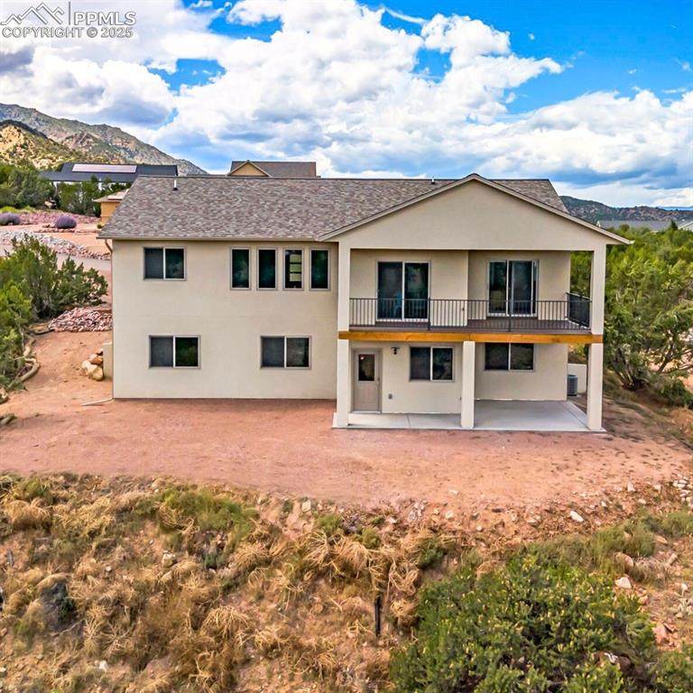 418 Greenhorn Drive - Photo 1