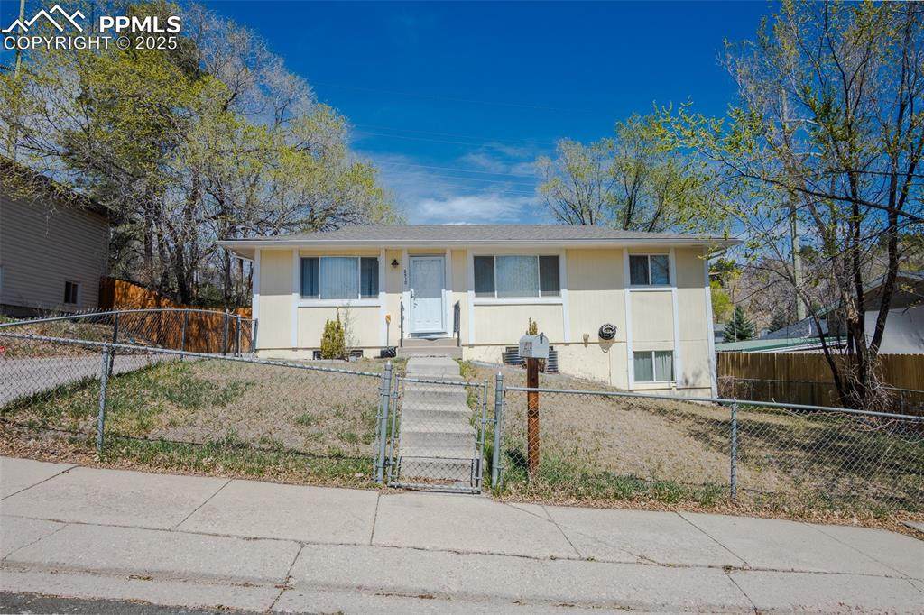 2510 Royalty Court - Photo 1