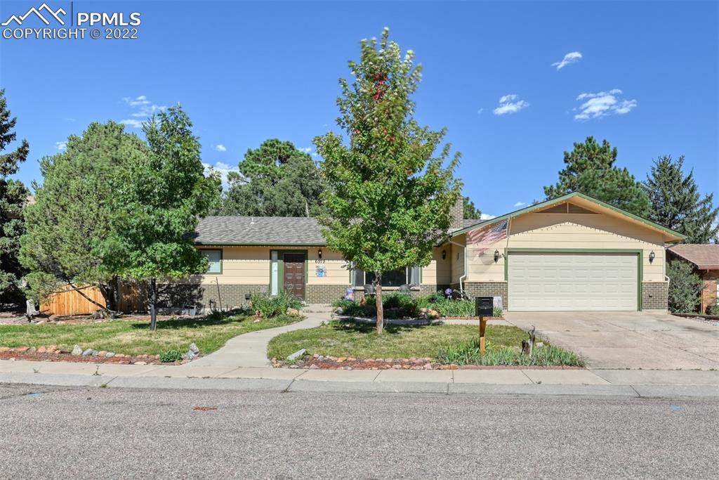 6575 Bull Hill Court - Photo 1
