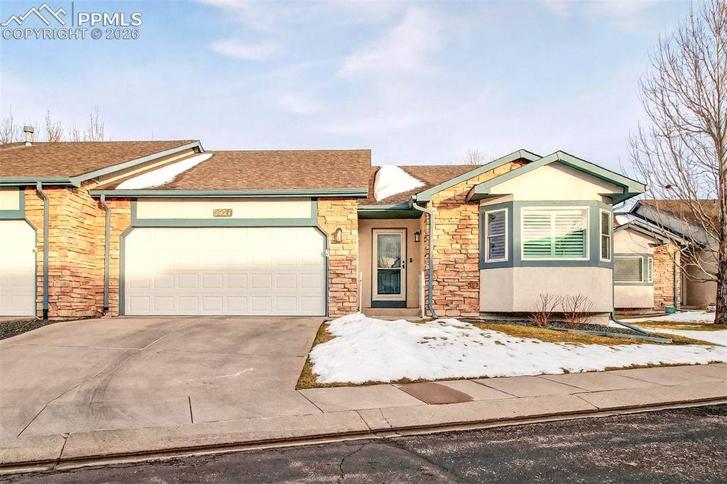 3927 Coral Point - Photo 1