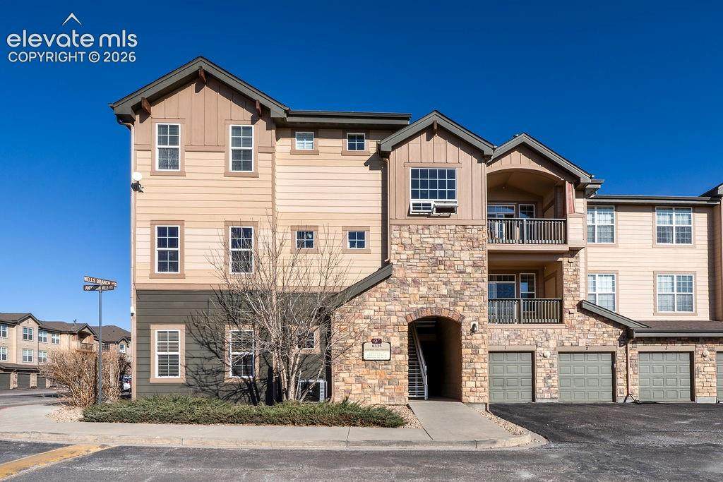 6315 Andersen Mill Heights - Photo 1