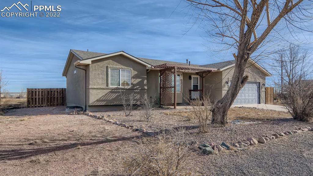 1111 Candlewood Court - Photo 1