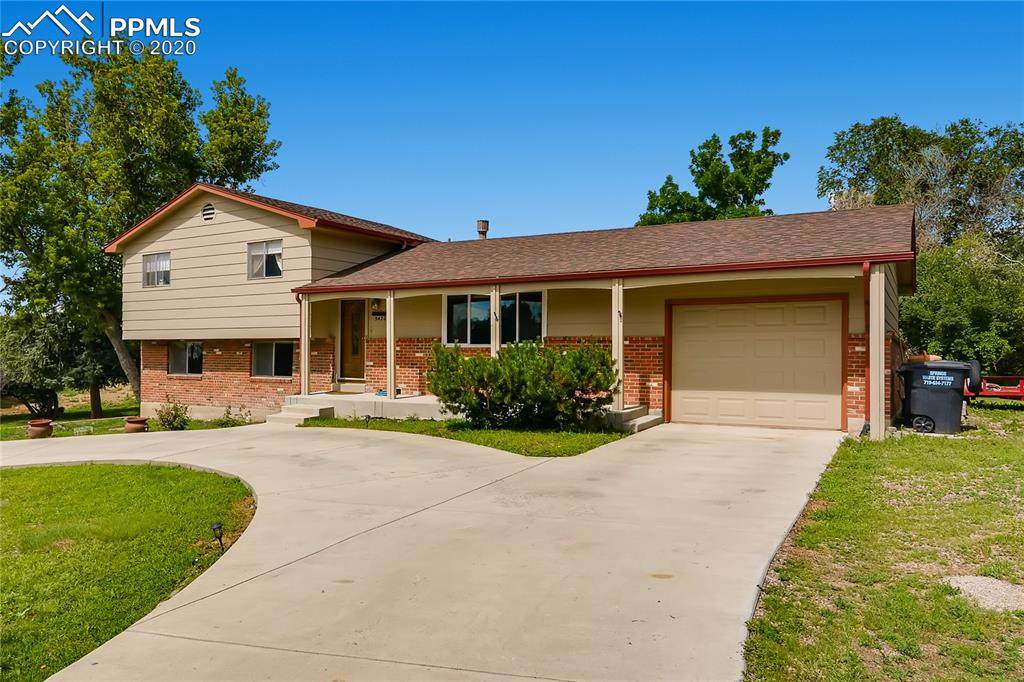 5420 Silver Drive - Photo 1