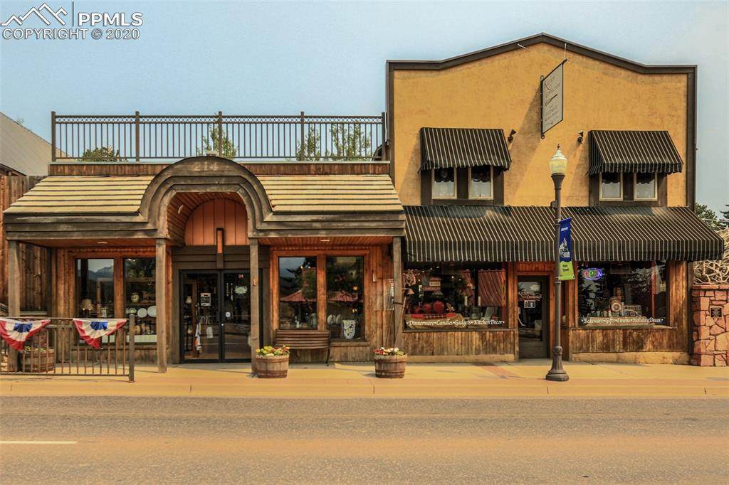 214 Midland Avenue - Photo 1