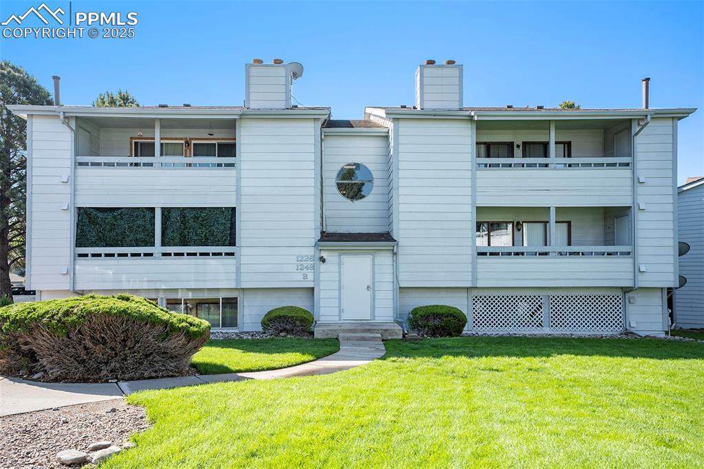 1228 Firefly Circle - Photo 1