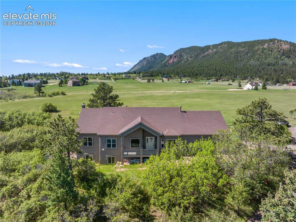 261 Pinecrest Way - Photo 1