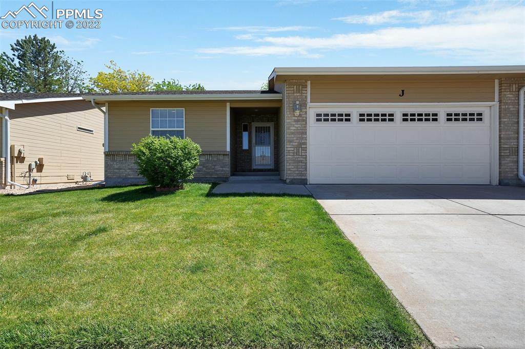 20 Nona Brooks Court - Photo 1