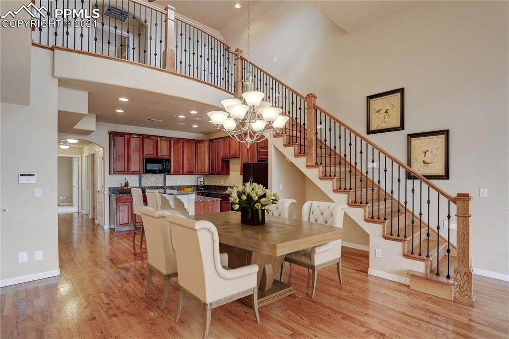 232 Writers Way - Photo 1