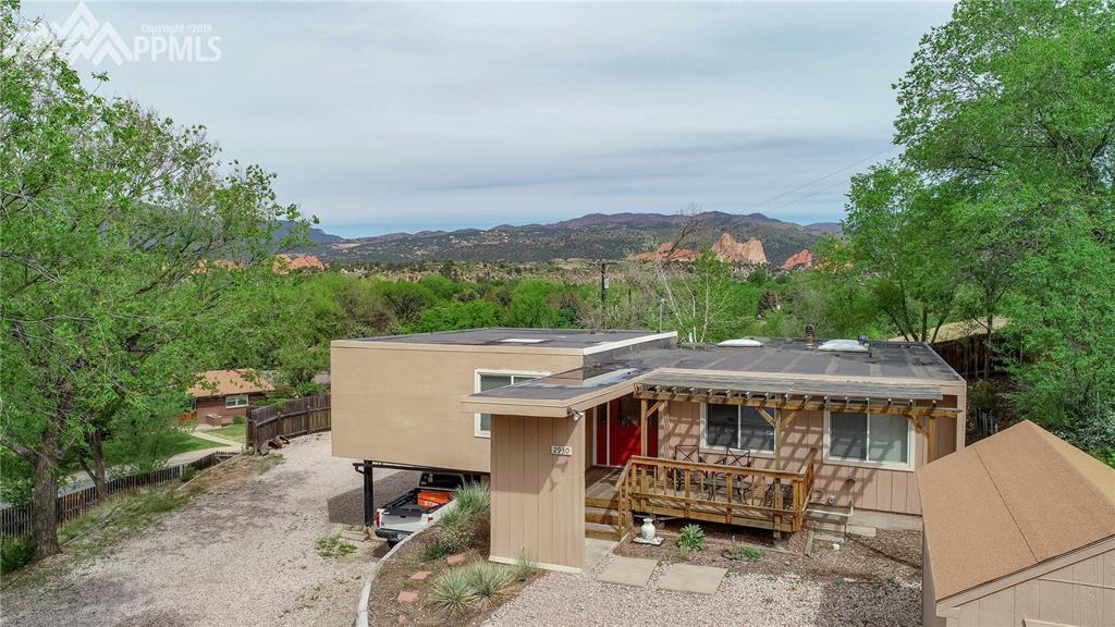 2930 Garden Hill Drive - Photo 1