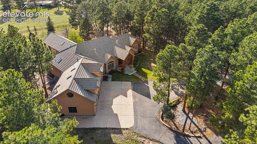 10510 Huntsman Road - Photo 1