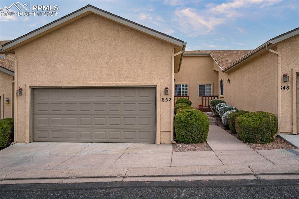 852 Cima Vista Point - Photo 1