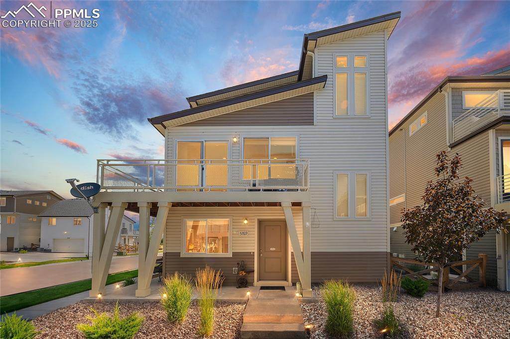 5769 Thurless Lane - Photo 1