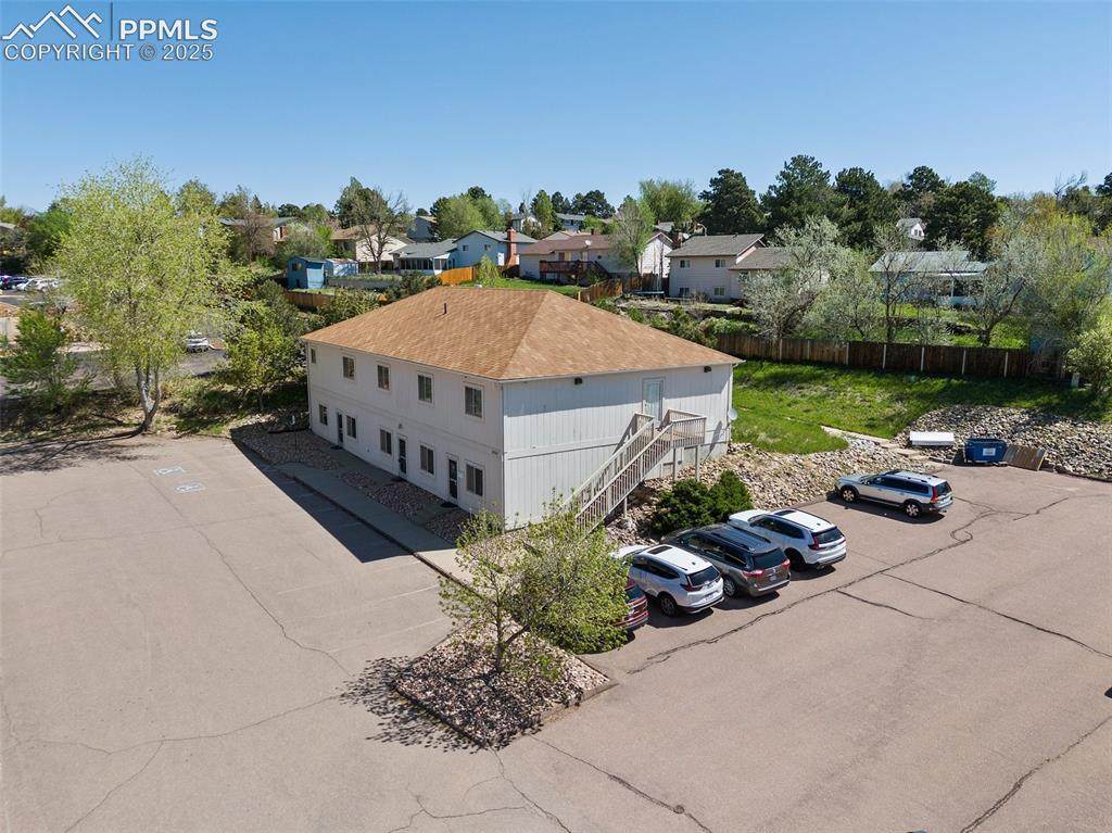 5775 Union Boulevard - Photo 1