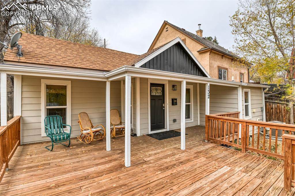 132 Chestnut Street - Photo 1