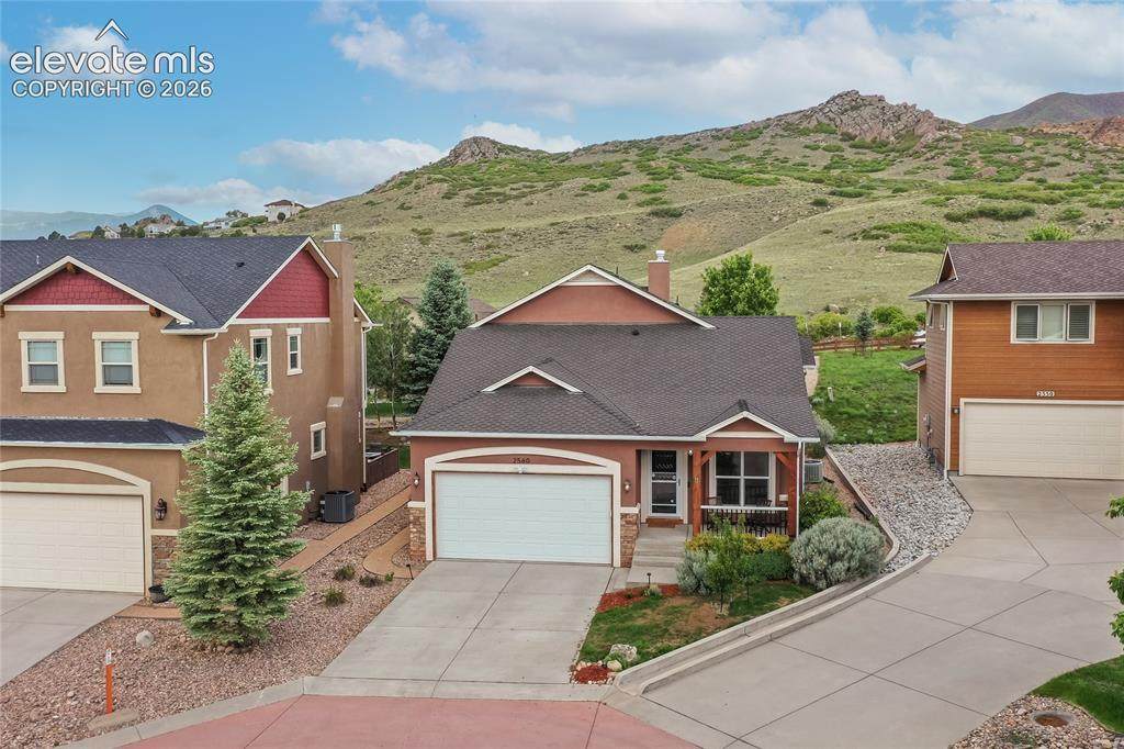 2560 Mirror Lake Court - Photo 1