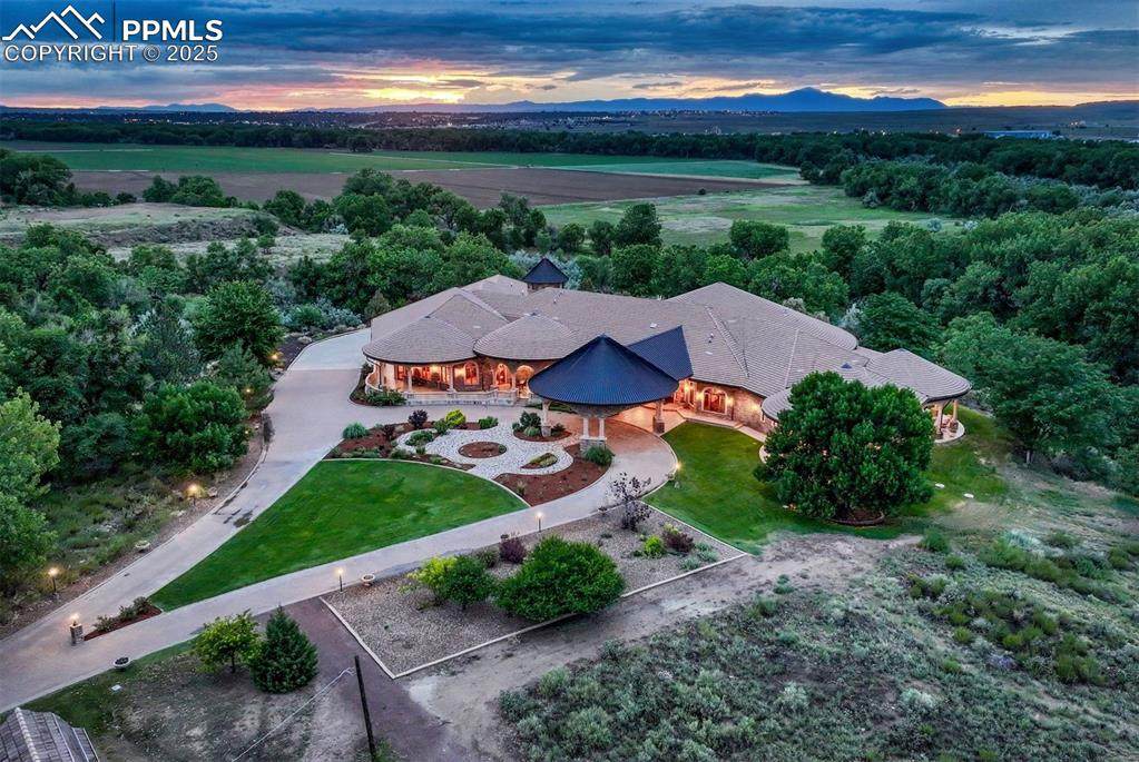 760 28 1/2 Lane - Photo 1