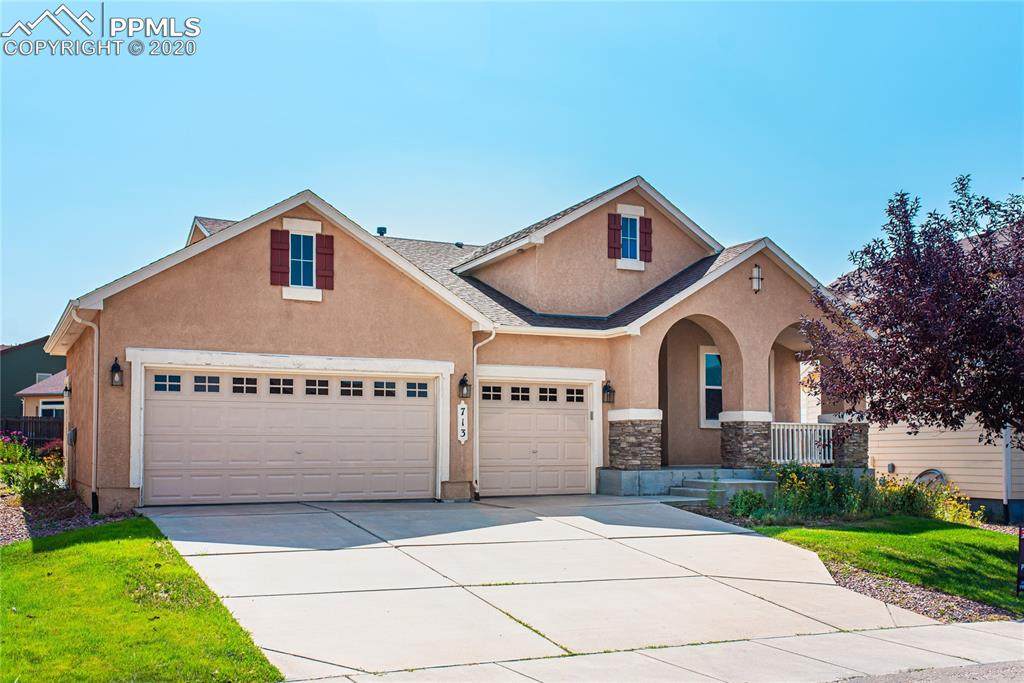 713 Airman Lane - Photo 1