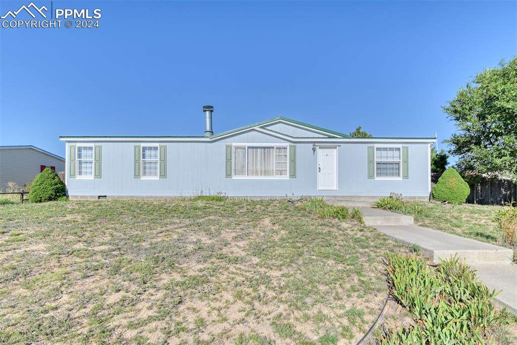 4596 Pipestem Avenue - Photo 1