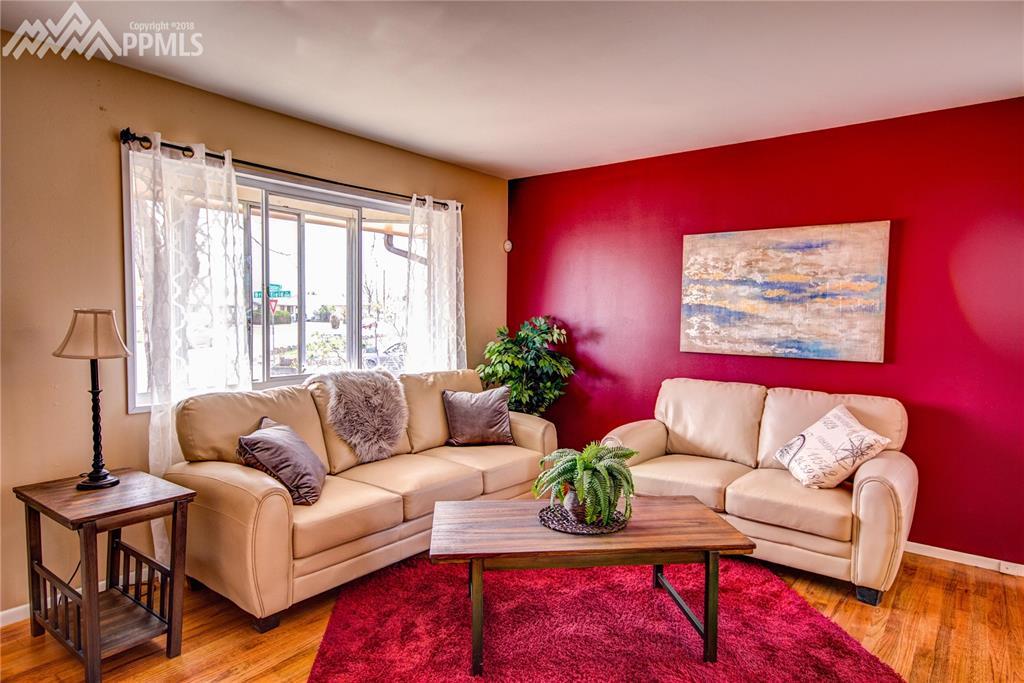 2861 Lancaster Drive - Photo 1