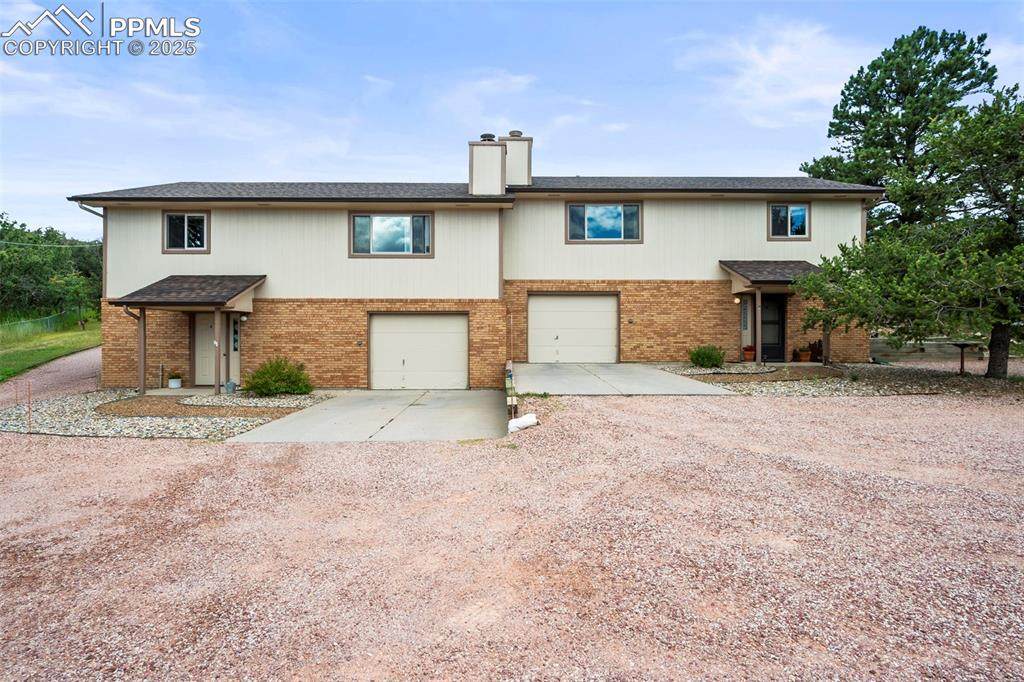 2825 Roberts Drive - Photo 1