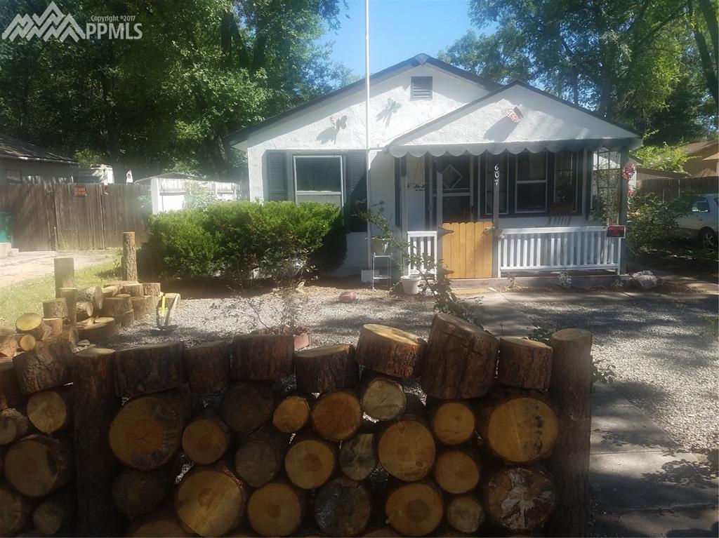 607 Alexander Road - Photo 1