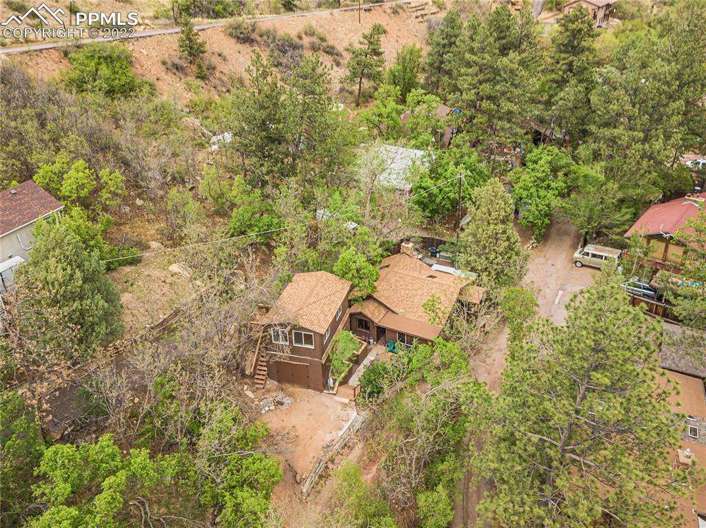 480 Bear Creek Place - Photo 1