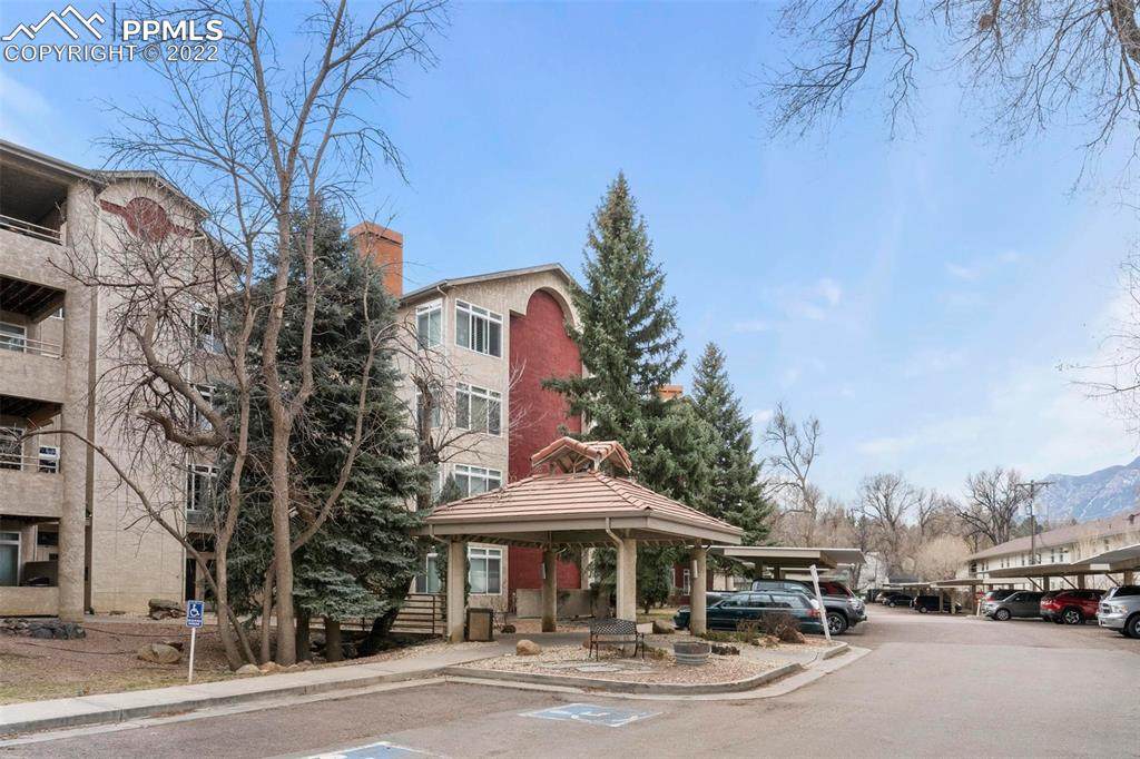 175 Cheyenne Road - Photo 1