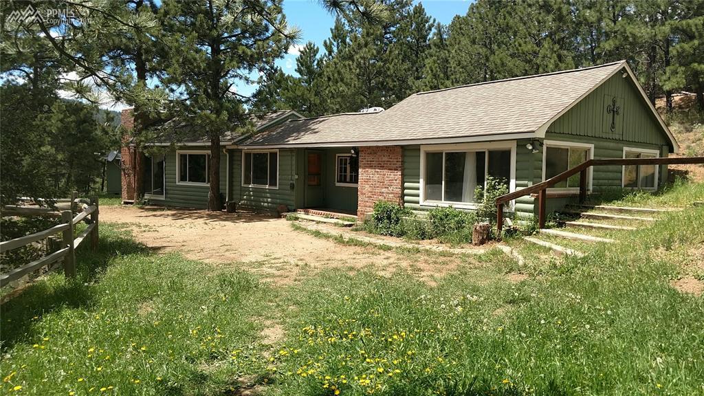 7180 Skyline Circle - Photo 1
