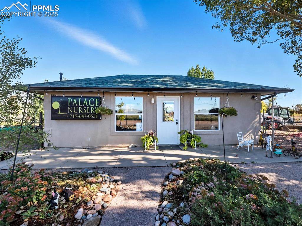 1115 Holiday Drive - Photo 1