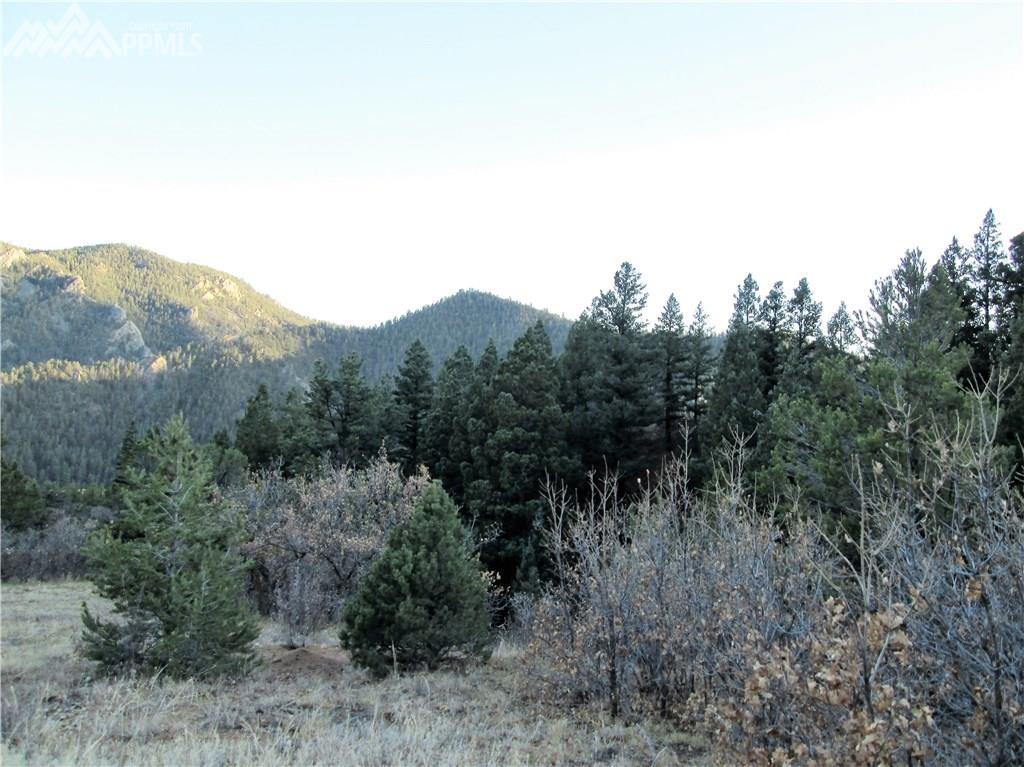 422 Highlands Drive - Photo 1