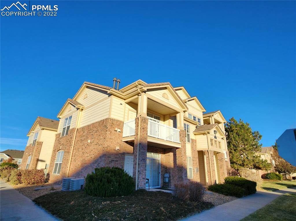 5705 Genoa Way - Photo 1