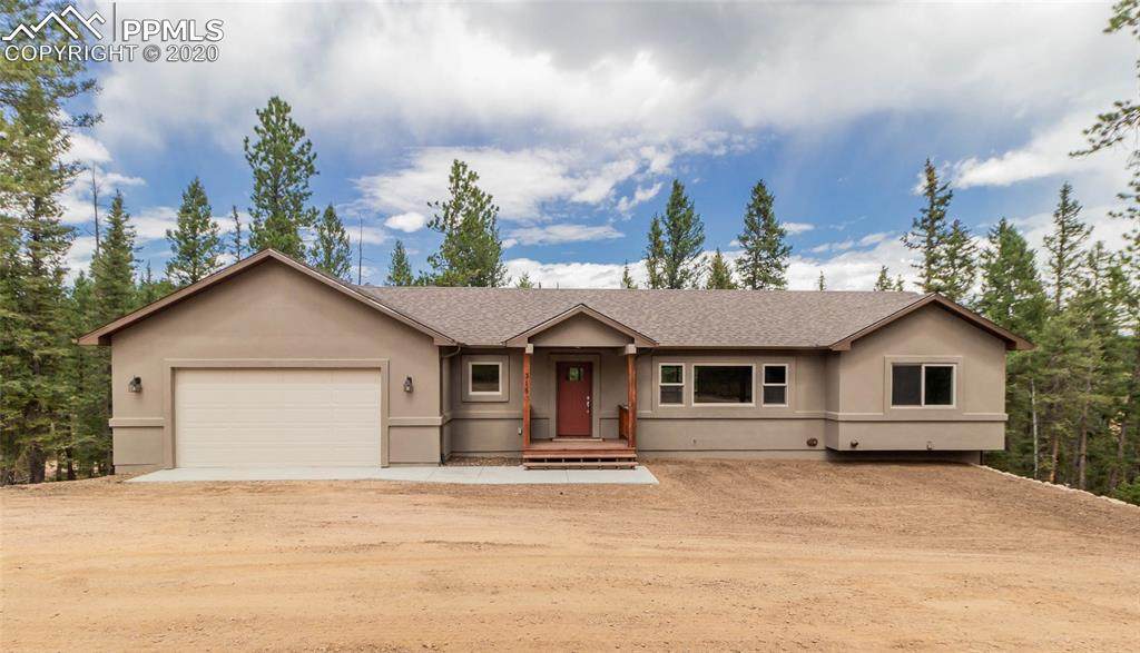 315 Aspen Circle - Photo 1