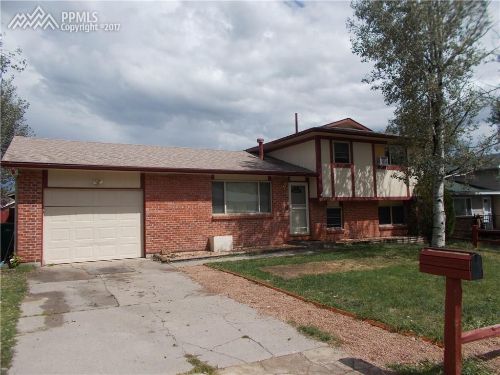 1975 Shawnee Drive - Photo 1