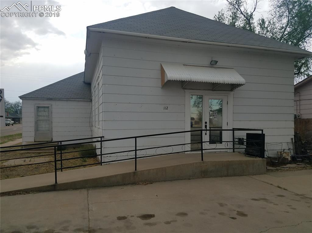 112 7th Street - Photo 1